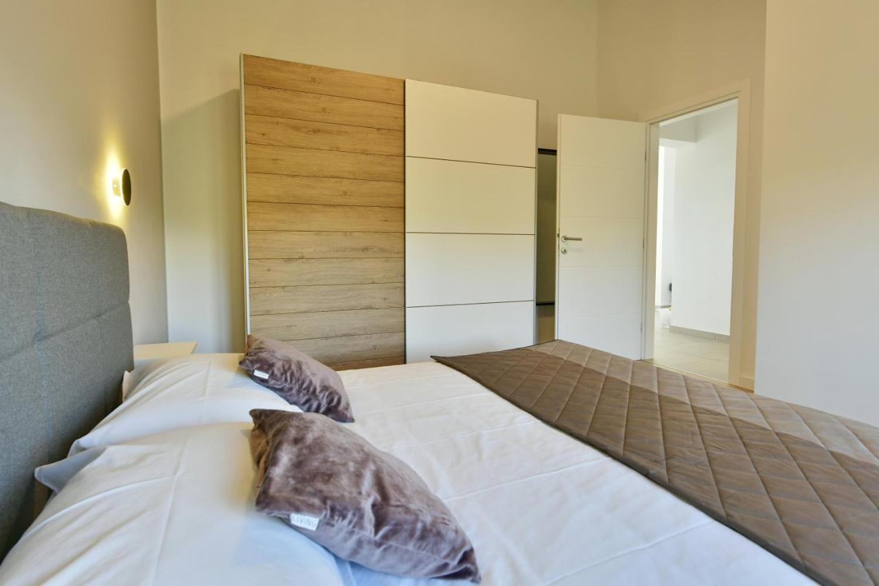 R2 Apartment By Residence Rudan Vizinada ภายนอก รูปภาพ