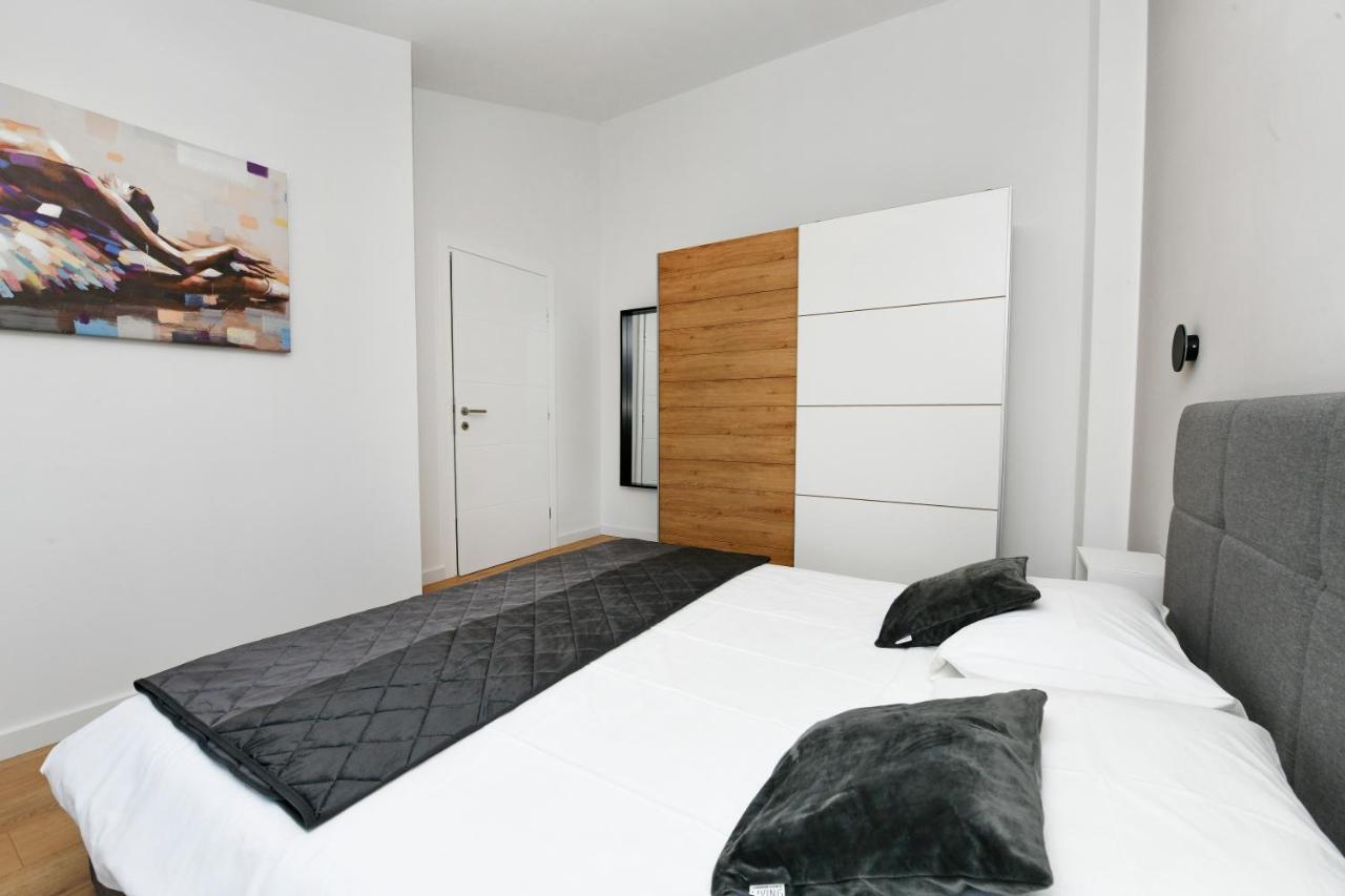 R2 Apartment By Residence Rudan Vizinada ภายนอก รูปภาพ
